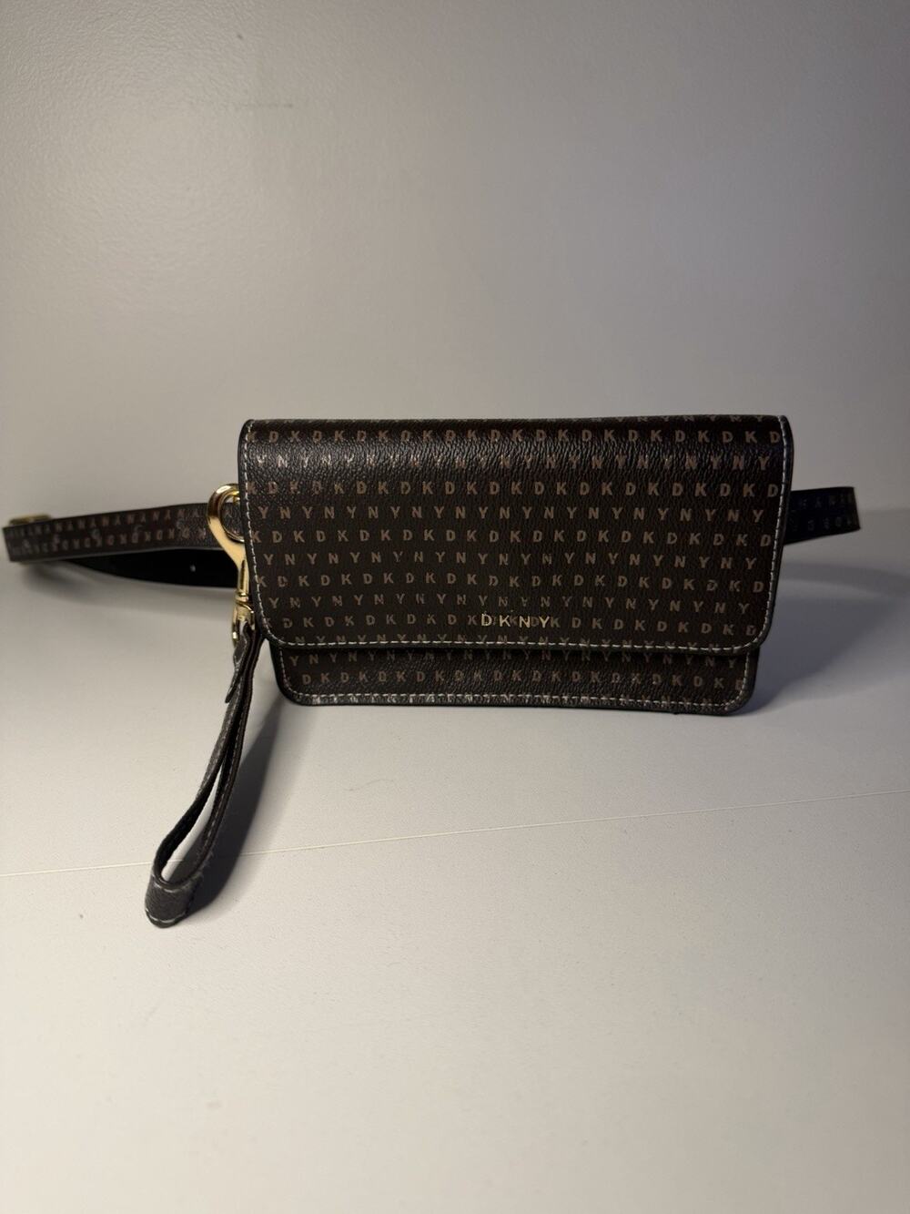 DKNY Convertible Belt Bag Wristlet Pouch Brown Monogram Logo Fanny Pack Clutch